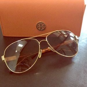Tory Burch Aviator Sunglasses